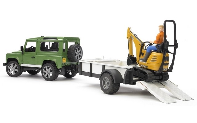 Bruder Land Rover Defender with Trailer, JCB Excavator & Worker