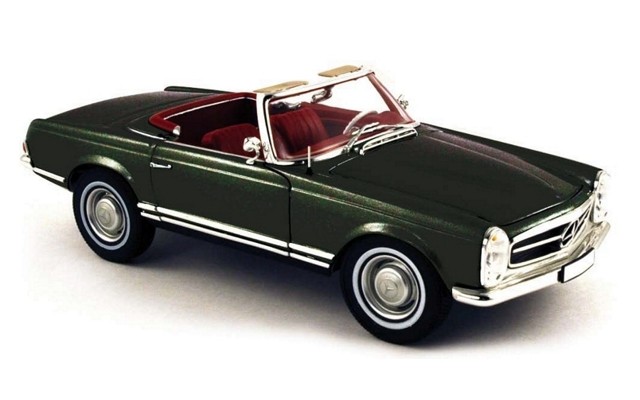 Norev 1/18 Mercedes-Benz 230 SL 1967 - Black