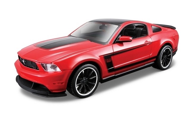 Maisto 1/24 Ford Mustang Boss 302 2012 (Kit)