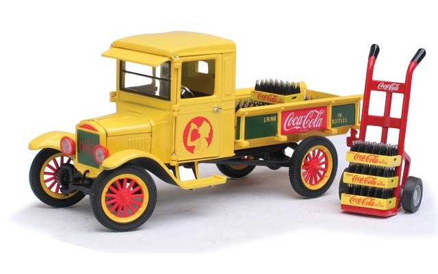 Motor City Classics Coca-Cola 1/32 1923 Ford Model TT Pickup wit