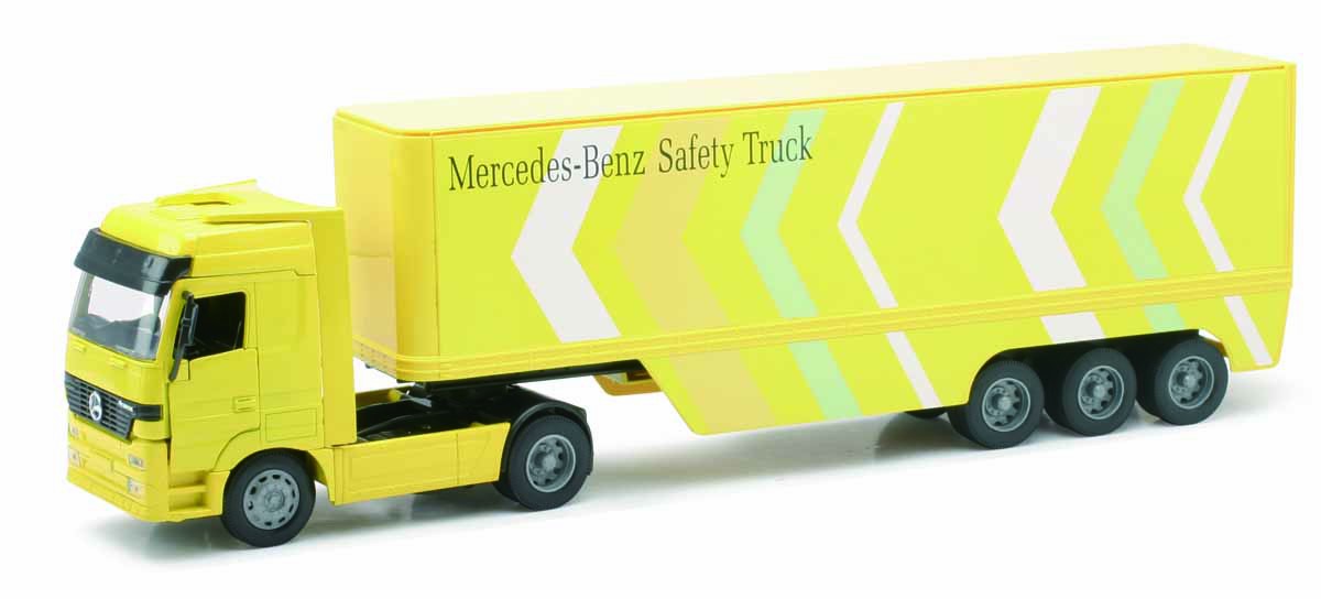 New-Ray 1/32 Mercedes-Benz Actros 1857 with 40' Container